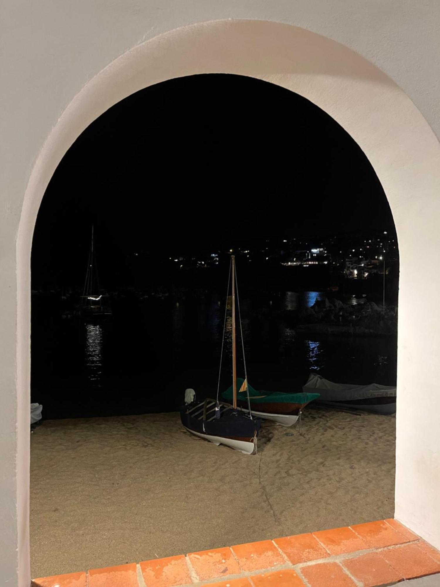 Calella De Palafrugell - Piso Reformado Con Piscina, Wifi Y Parking Gratuito Apartman Kültér fotó