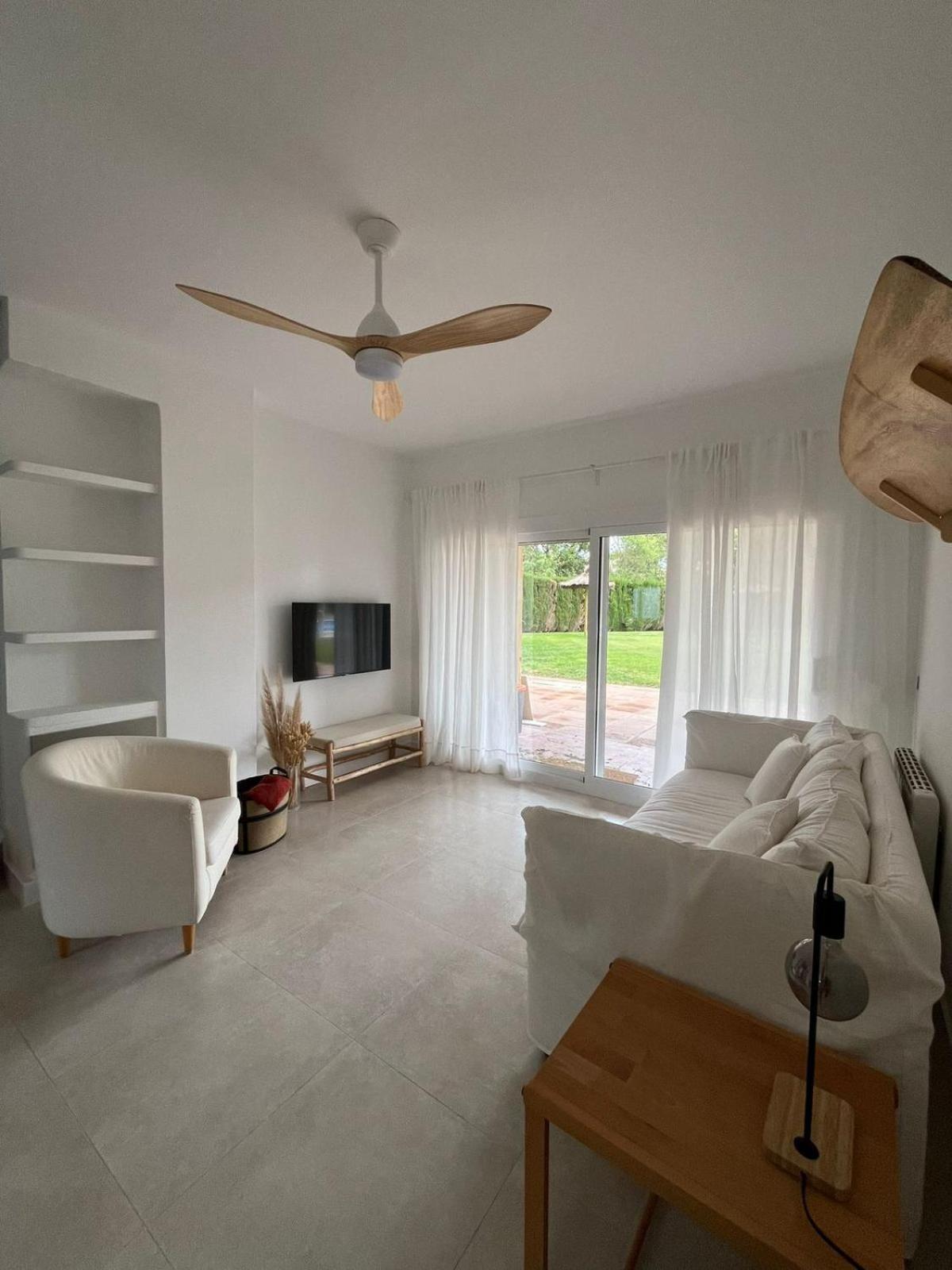 Calella De Palafrugell - Piso Reformado Con Piscina, Wifi Y Parking Gratuito Apartman Kültér fotó